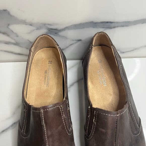 Naturalizer Womens Brown Leather Slip On Comfort Malvina Loafer Sz 8  Minimalist - Picture 3 of 8